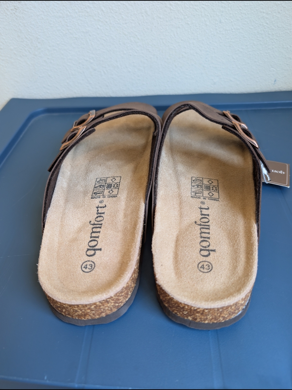 NWT qcomfort Brown Double-Buckle Slide Sandal Women's Size 10.5 - Picture 7 of 13